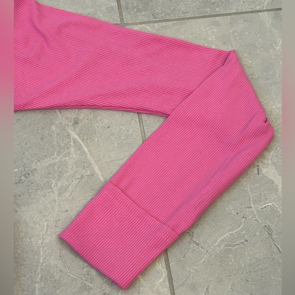 NWOT Pink Lily Pink Ribbed Knit Oversized Henley Top - Picture 6 of 8